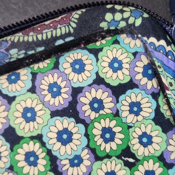 Vera Bradley Blue Rhapsody Mini Laptop/Tablet Case - Picture 10 of 10